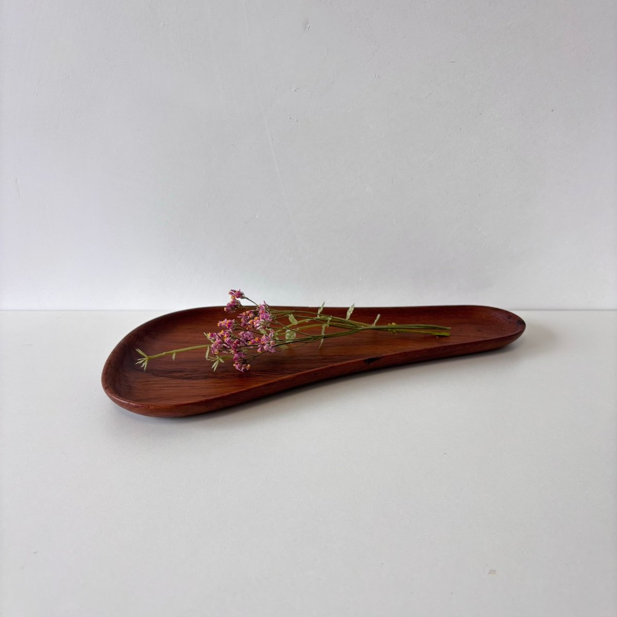 Vintage schaaltje teak niervormig - LOUI.STORE