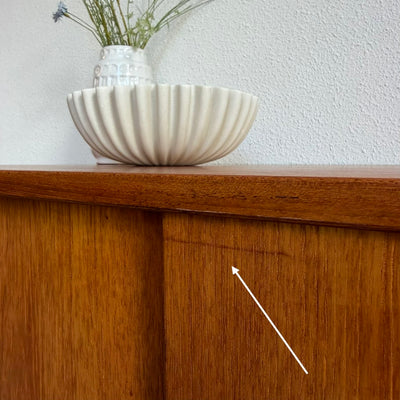 
                  
                    Vintage teak Kai Kristiansen sideboard schuifdeurtjes
                  
                