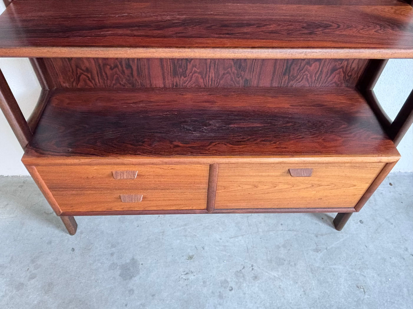 
                  
                    Vintage highboard boekenkast Poul Volther
                  
                