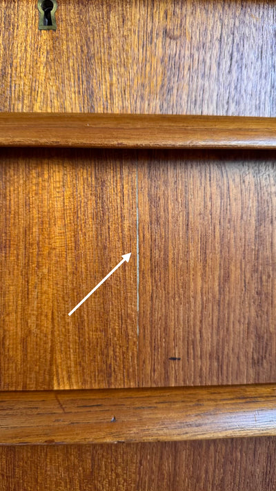 
                  
                    Vintage ladekast opstaande rand teak 6*
                  
                