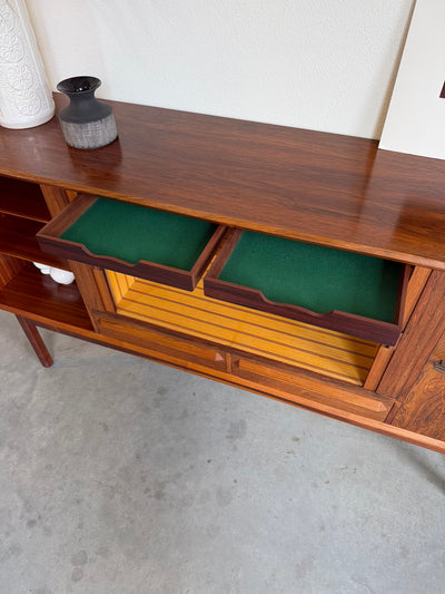 
                  
                    Vintage highboard palissander tambour en bar
                  
                