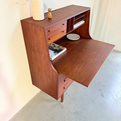 
                  
                    Vintage secretaire Børge Mogensen teak
                  
                