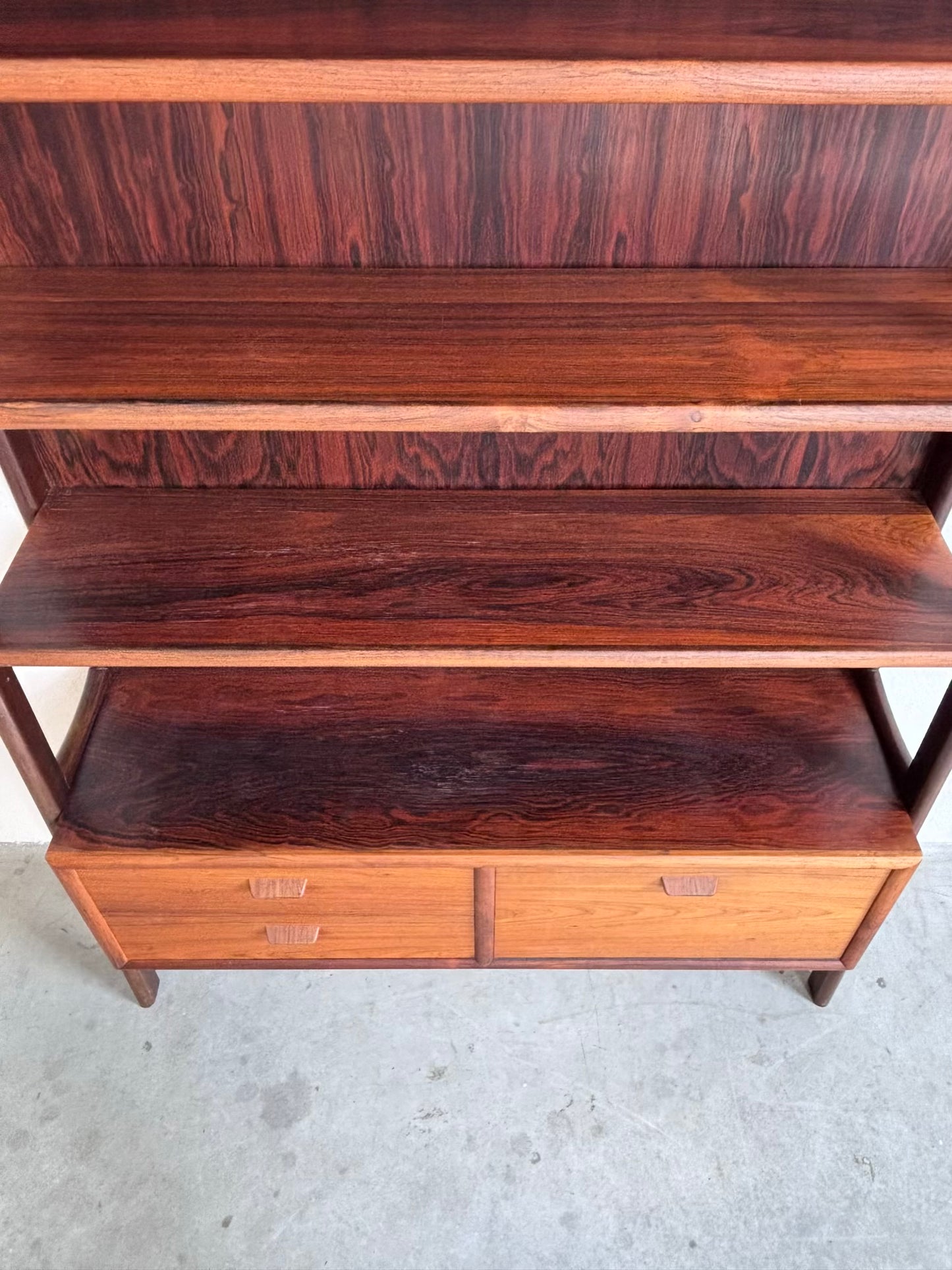 
                  
                    Vintage highboard boekenkast Poul Volther
                  
                