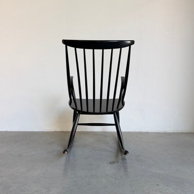 
                  
                    Vintage schommelstoel Illum Wikkelsø
                  
                