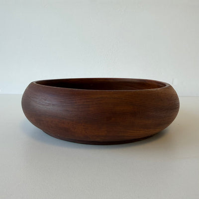 
                  
                    Vintage schaal teak (M)
                  
                
