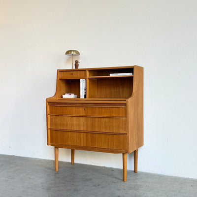 
                  
                    Vintage eiken secretaire - bureau
                  
                