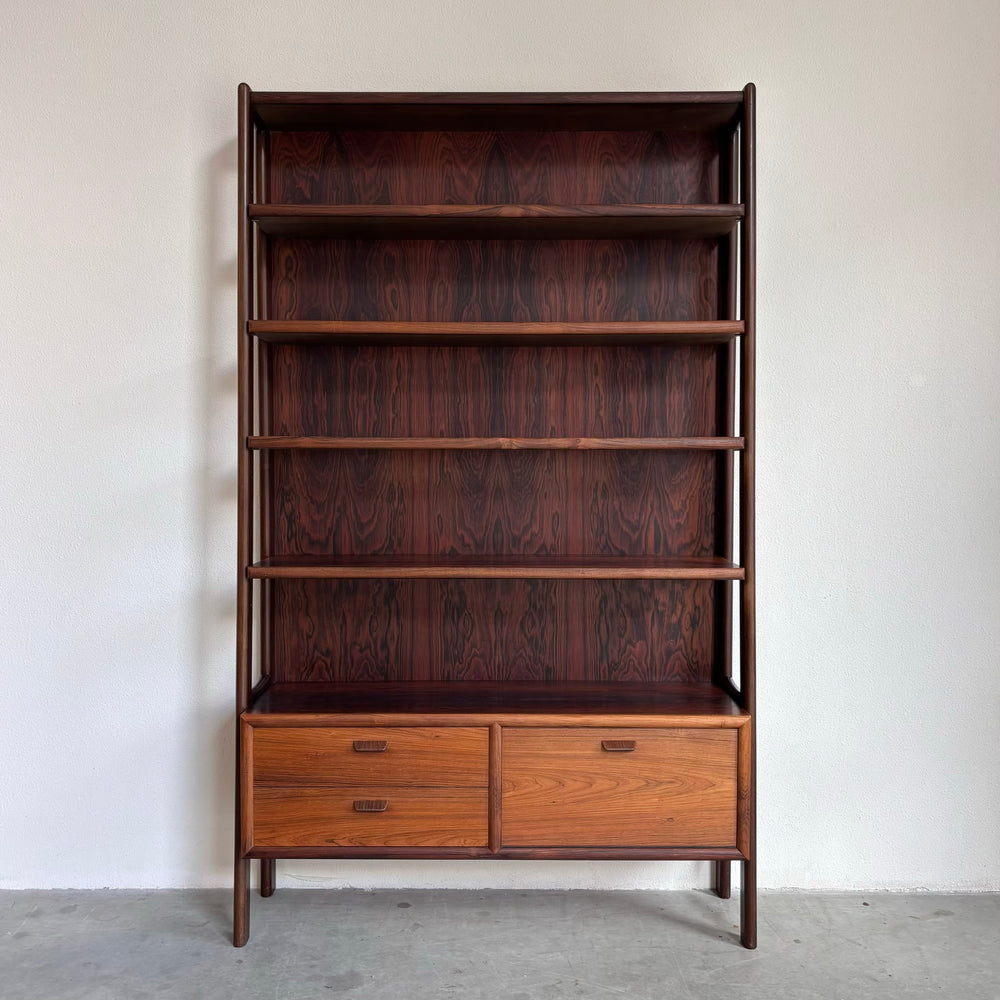 
                  
                    Vintage highboard boekenkast Poul Volther
                  
                