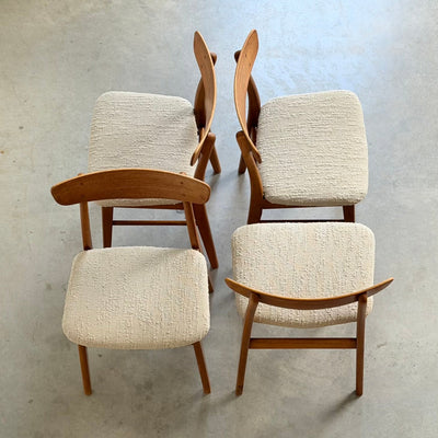
                  
                    Set 4*  Findahls met dots teak
                  
                