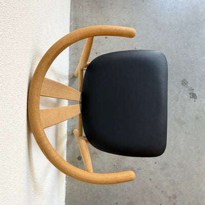 
                  
                    Set van 6 eiken Deense eetkamerstoelen
                  
                