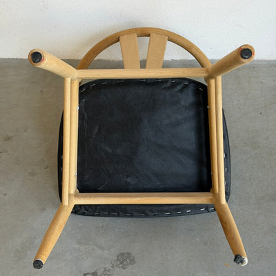 
                  
                    Set van 6 eiken Deense eetkamerstoelen
                  
                