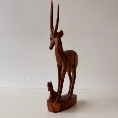 
                  
                    Vintage teak bok met jong
                  
                