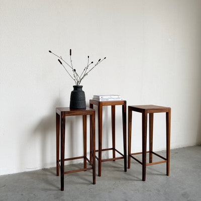
                  
                    Set 3 vintage plantentafeltjes - bijzettafel palissander
                  
                