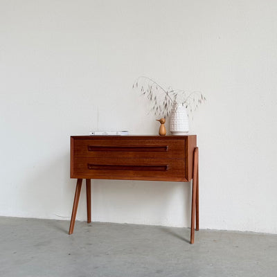 
                  
                    Vintage ladekastje V-frame teak 2*
                  
                
