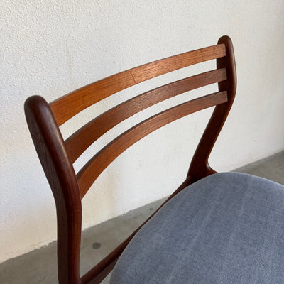 
                  
                    Vintage set 4* eetkamerstoelen P.E. Jorgensen in teak
                  
                
