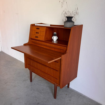 
                  
                    Vintage secretaire met spiegel teak
                  
                