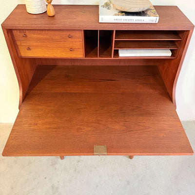 
                  
                    Vintage secretaire Børge Mogensen teak
                  
                