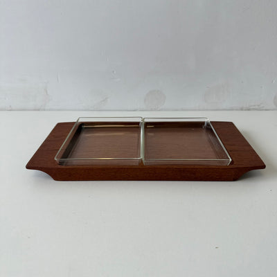 
                  
                    Vintage serveer schaaltje teak met 2 glazen bakjes
                  
                