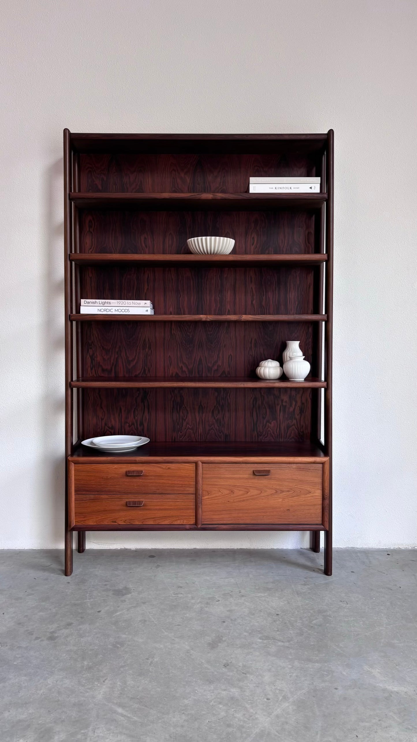 
                  
                    Vintage highboard boekenkast Poul Volther
                  
                
