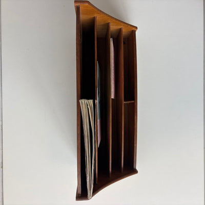 
                  
                    Vintage houten brievenstandaard
                  
                
