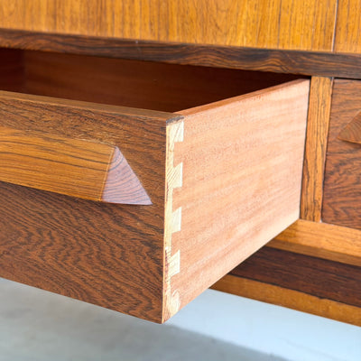
                  
                    Vintage highboard palissander tambour en bar
                  
                