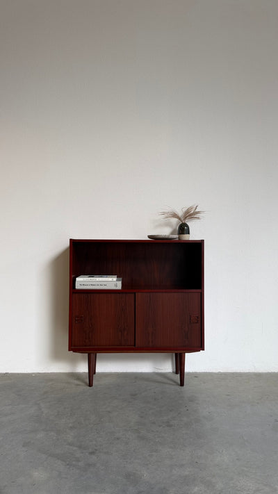 
                  
                    Vintage boekenkastje schuifdeurtjes palissander
                  
                