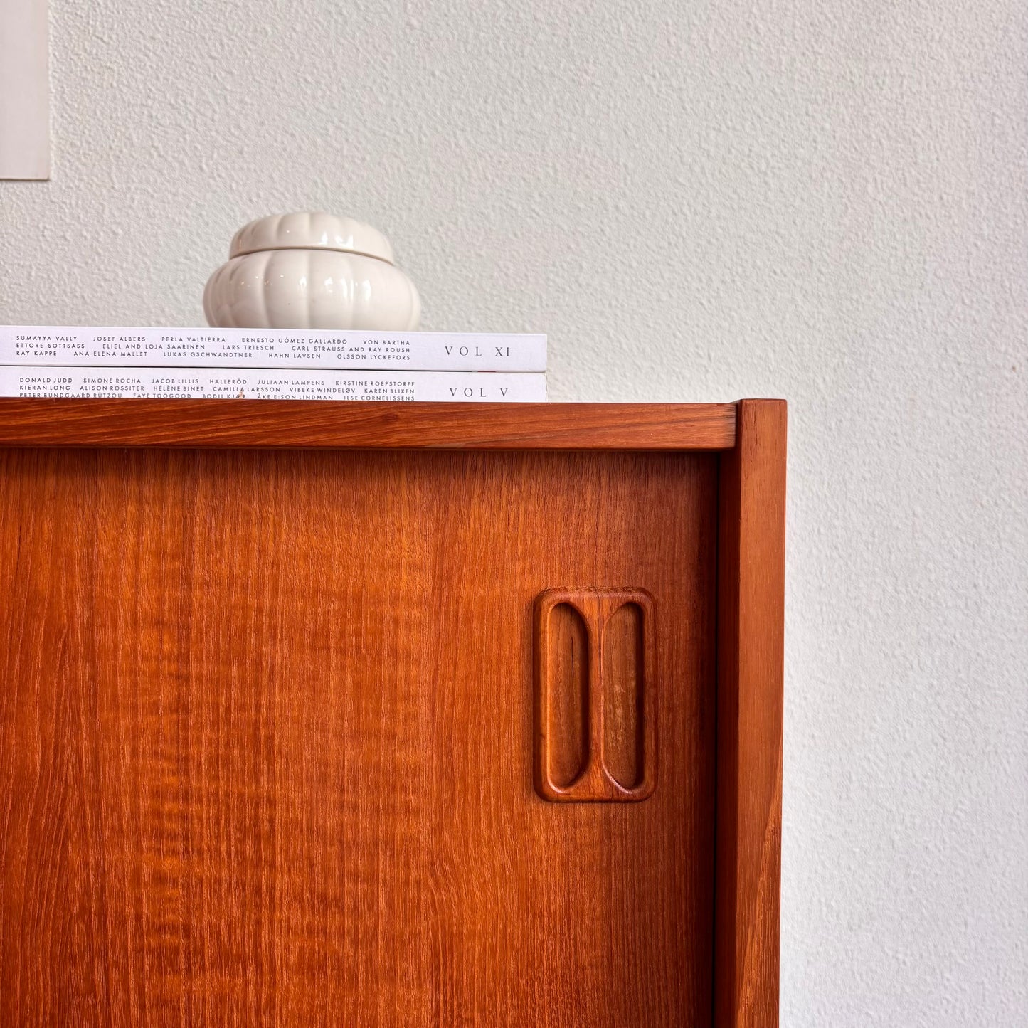 
                  
                    Vintage sideboard teak klein
                  
                