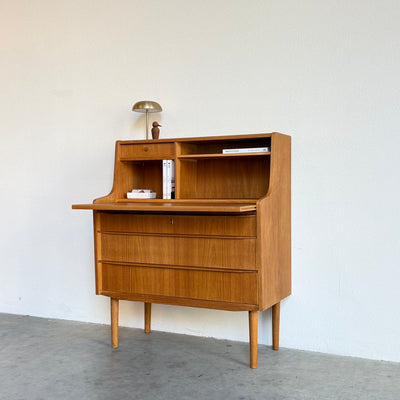 
                  
                    Vintage eiken secretaire - bureau
                  
                