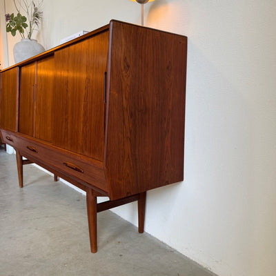 
                  
                    Vintage highboard schuifdeuren en lades palissander
                  
                