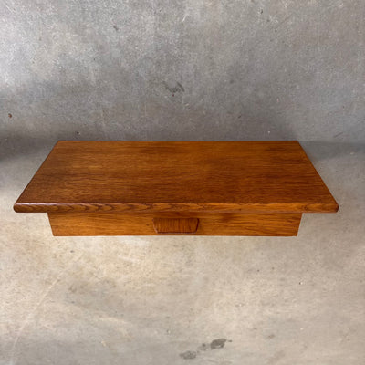 
                  
                    Vintage wandkastje met lade eiken
                  
                