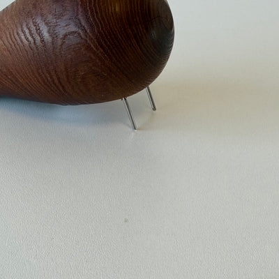 
                  
                    Vintage teak houten vogel metalen pootjes
                  
                