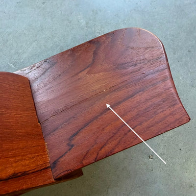 
                  
                    Vintage wandplank driehoek teak Peder Moos
                  
                
