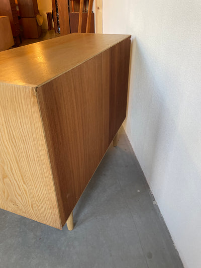 
                  
                    Sideboard eiken klein metalen greep
                  
                