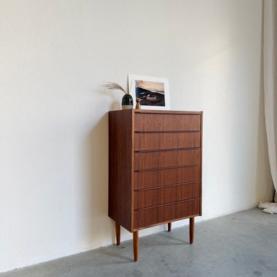 
                  
                    Vintage ladekast teak 6*
                  
                