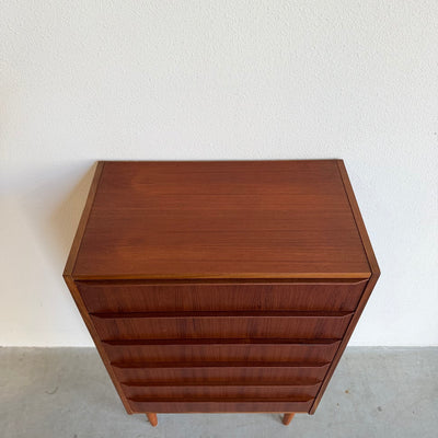 
                  
                    Vintage ladekast teak 6*
                  
                