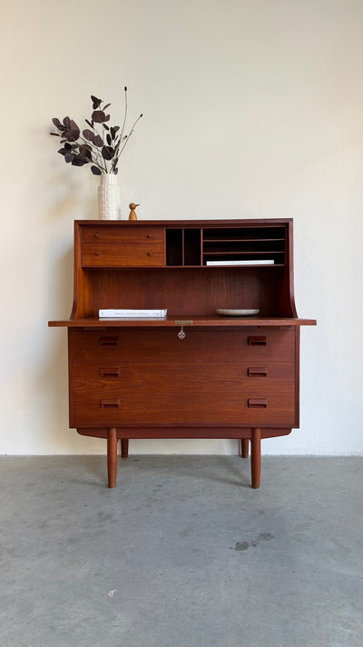 
                  
                    Vintage secretaire Børge Mogensen teak
                  
                