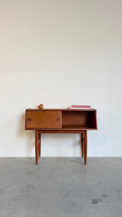 
                  
                    Vintage klein sideboard teak Aksel Kjersgaard
                  
                