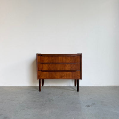 
                  
                    Vintage ladekast teak 3*
                  
                