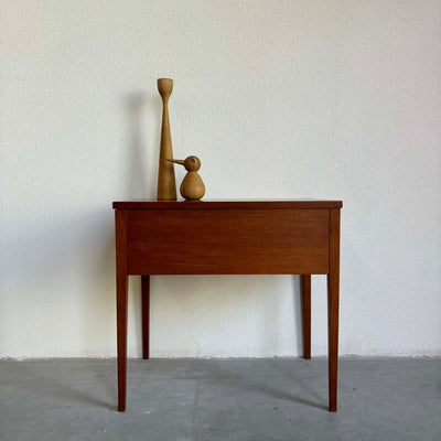 Bijzettafeltje vakken - klep - LOUI.STORE