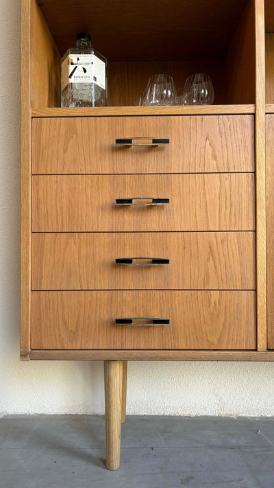 
                  
                    Boekenkast eiken lade + klep - LOUI.STORE
                  
                
