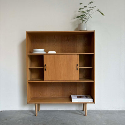 Boekenkast eiken schuifdeur - LOUI.STORE