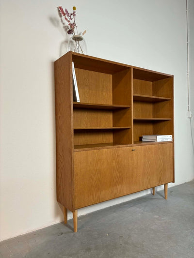 Boekenkast met klep in eiken - LOUI.STORE