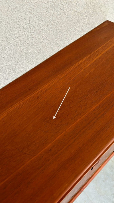 
                  
                    Boekenkast XL in teak - LOUI.STORE
                  
                