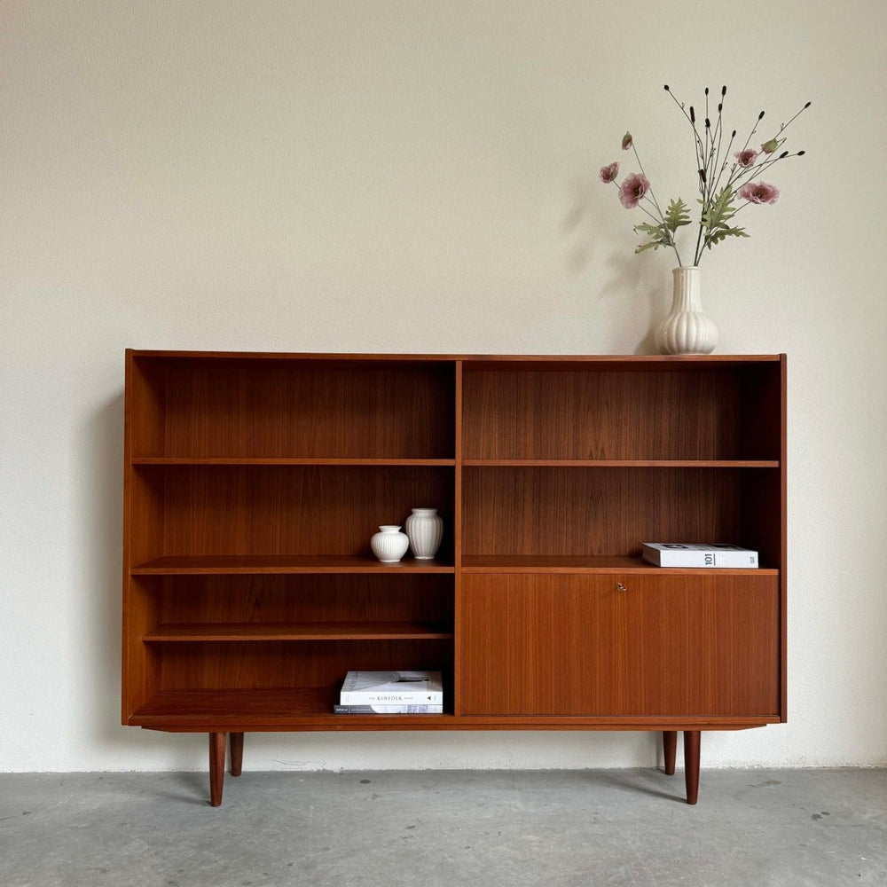 Boekenkast XL teak met klep - LOUI.STORE