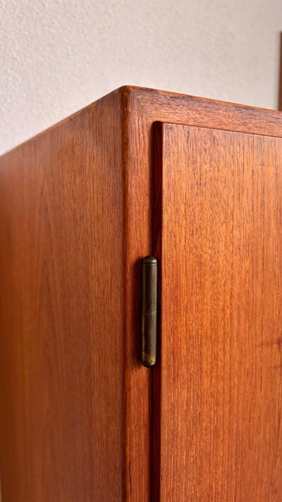 
                  
                    Børge Mogensen sideboard model 132 - LOUI.STORE
                  
                