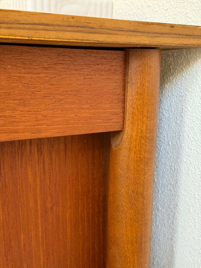 
                  
                    Bureau 6 lades teak - LOUI.STORE
                  
                