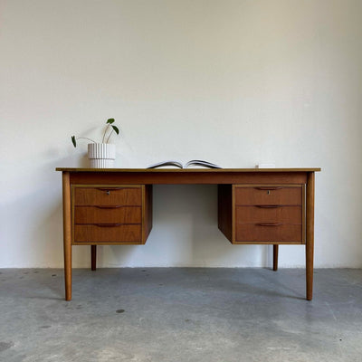 Bureau 6 lades teak - LOUI.STORE