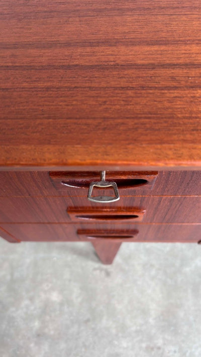 
                  
                    Bureau teak boekenkast - LOUI.STORE
                  
                