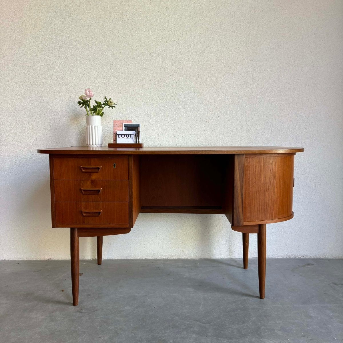 Bureau teak tambour - LOUI.STORE