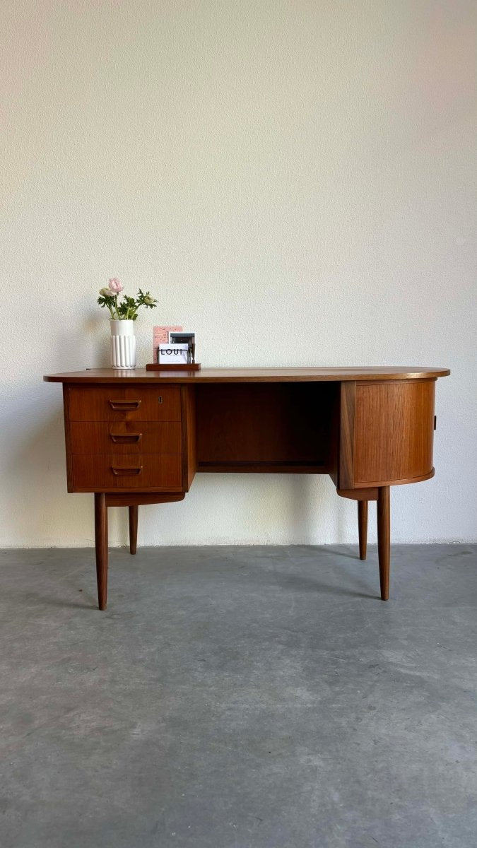 Bureau teak tambour - LOUI.STORE