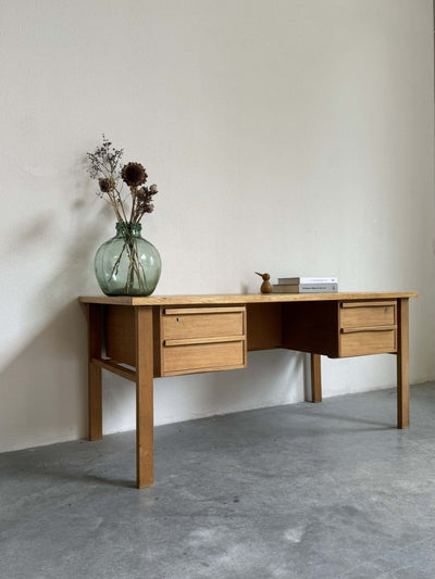 Bureau tweezijdig eiken - LOUI.STORE